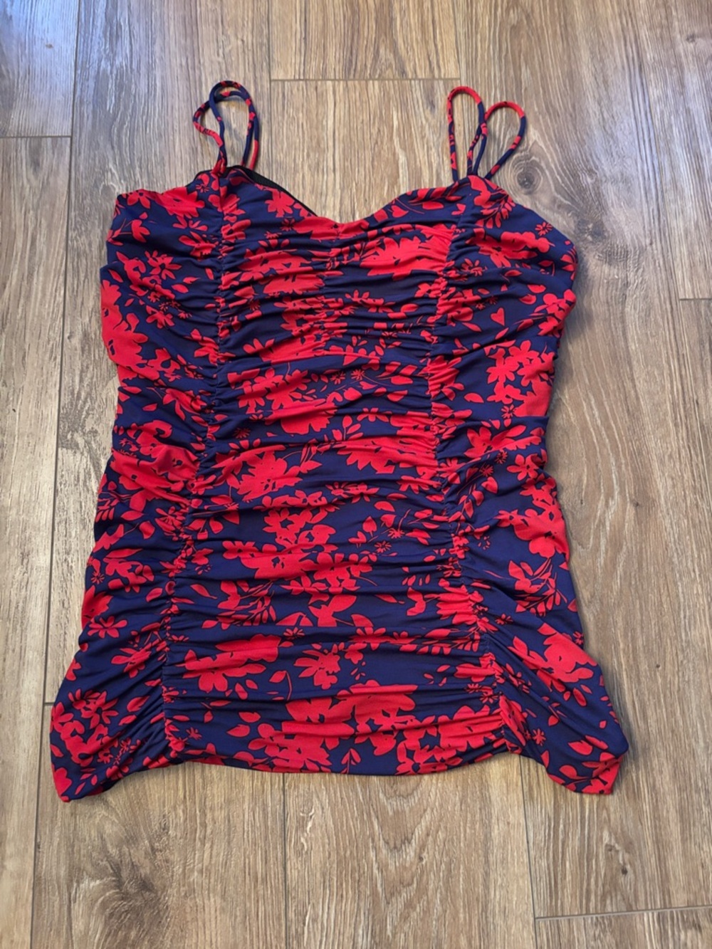 Lands’ End Navy & Red Floral Ruched swim tankini size 18